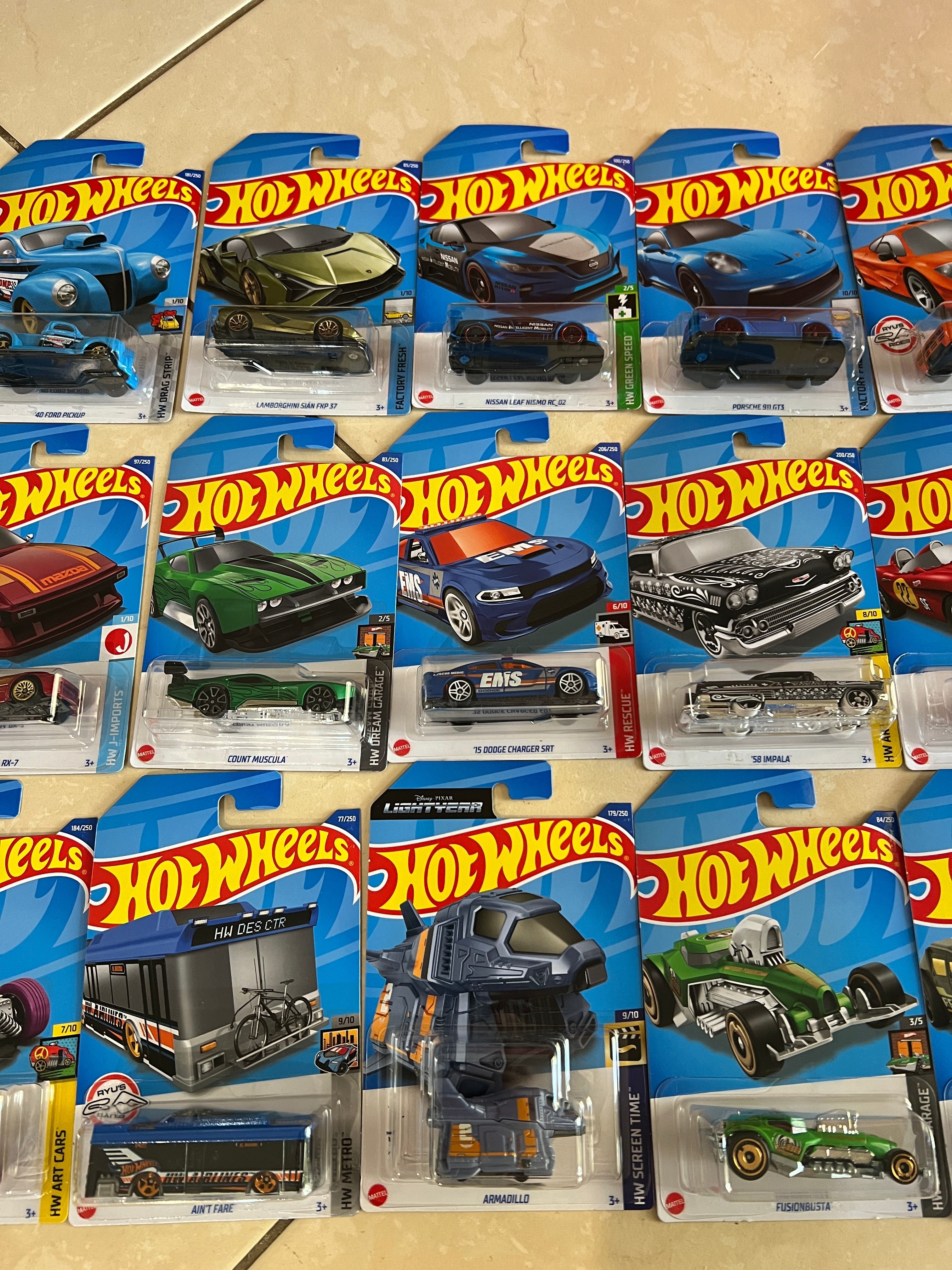 Hot Wheels Car Mystery Pack of 2